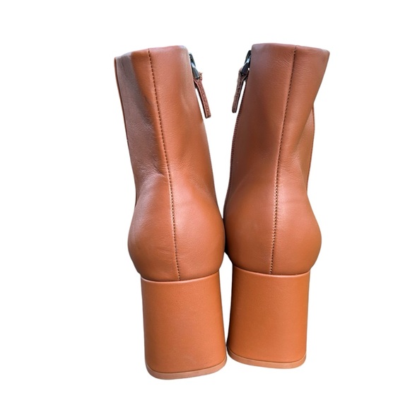 NEW Aerosoles Irma Caramel Color Pointed Toe Block Heel Booties - Picture 2 of 8